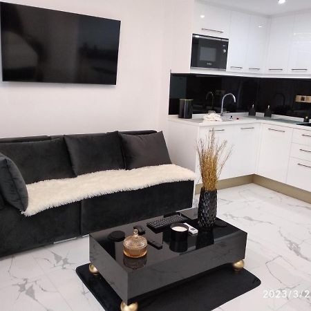 Despina'S Palace Apt Downtown Heraklion  Bagian luar foto