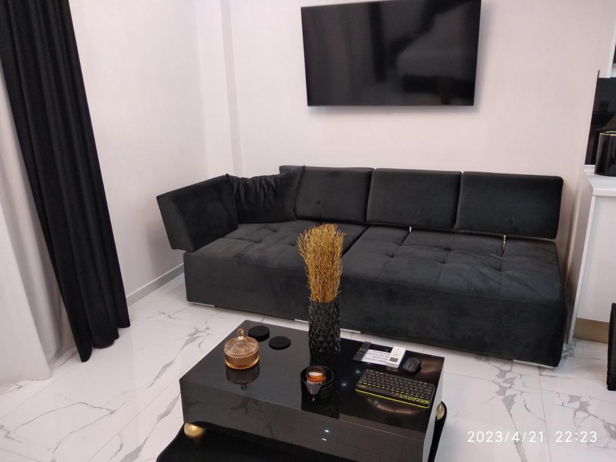 Despina'S Palace Apt Downtown Heraklion  Bagian luar foto