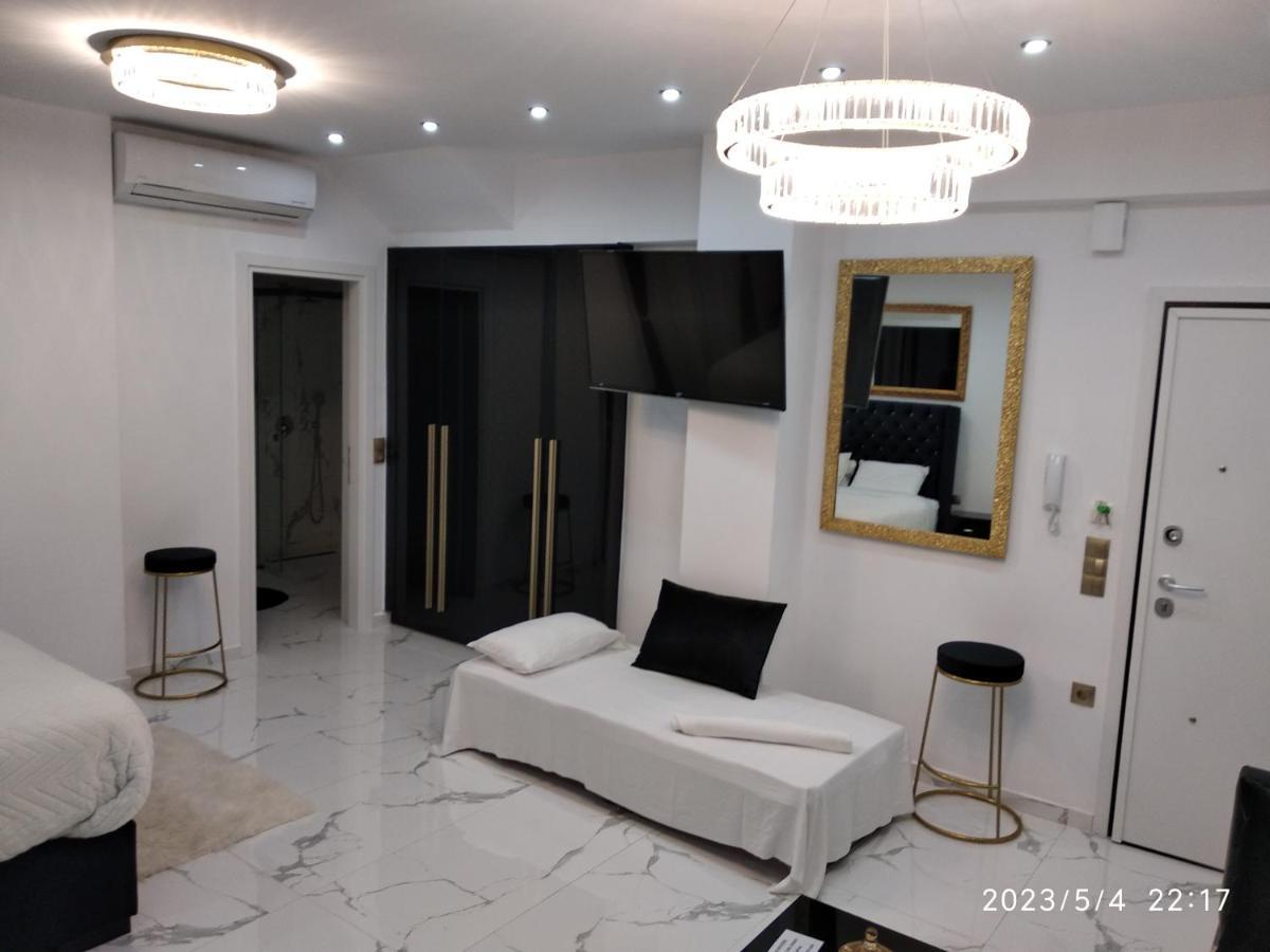 Despina'S Palace Apt Downtown Heraklion  Bagian luar foto